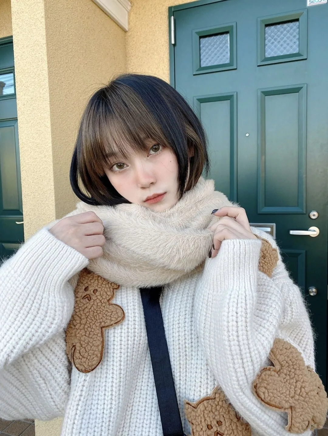 Dusty Bear Knitted Pullover