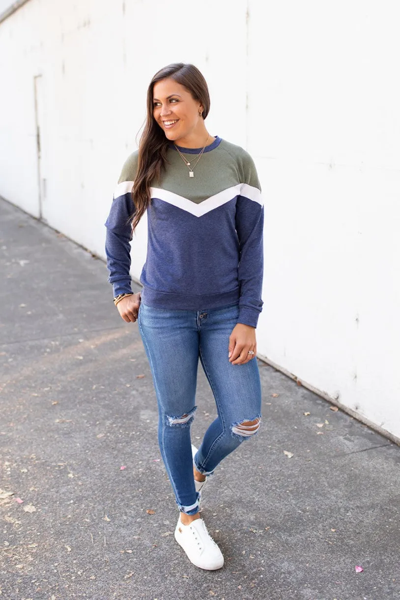 Olive & Navy Chevron Pullover (SM-XL)